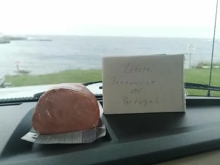 Letzte Bratwurst vor Portugal